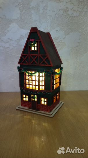 Светильник домик