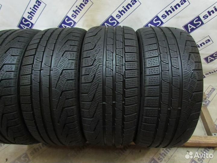 Pirelli Winter 210 SnowControl Serie II 245/45 R17 88R