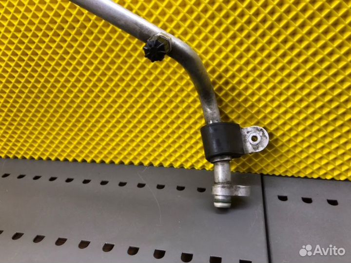 Трубка кондиционера Mercedes-Benz S-Class W220