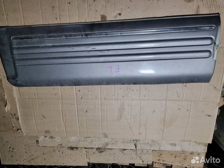 Молдинг передней левой двери Ssang Yong Mucco