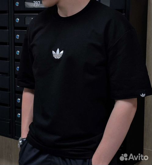 Футболка adidas