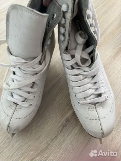 Коньки фигурные