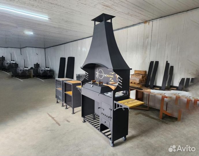 Мангал с вытяжкой