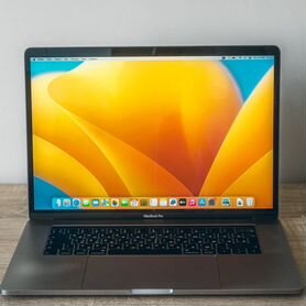 Apple MacBook Pro 15" 2018 500 Gb пзу / 16 Gb озу