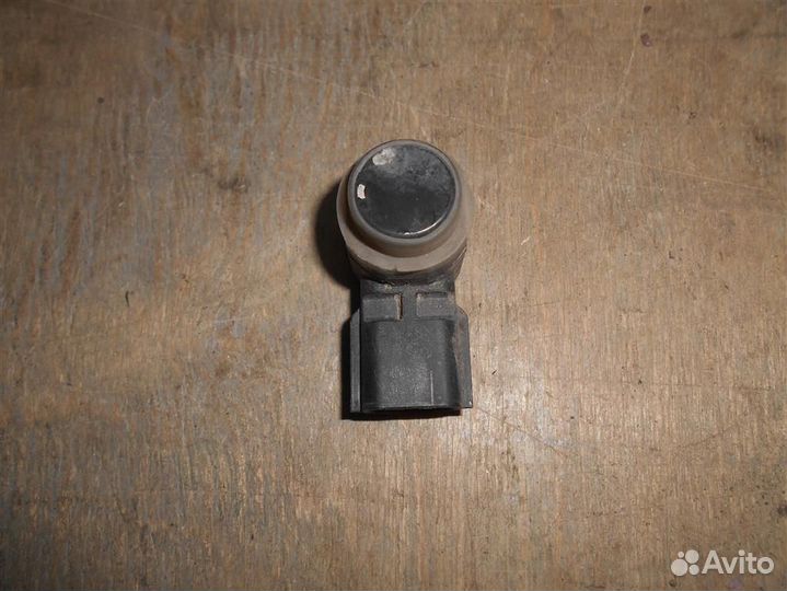 Датчик парковки от Renault Megane III 2009-2016