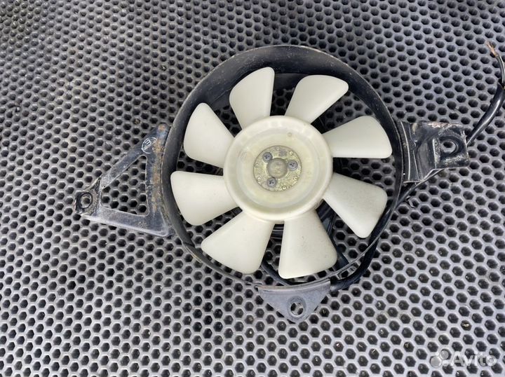 Вентилятор охлаждения Suzuki gsx r 250