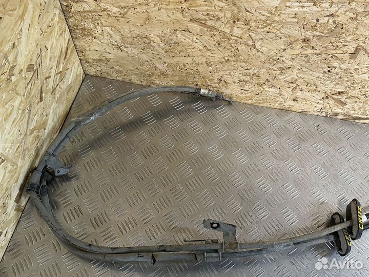 Тросы стояночного тормоза Chevrolet Cruze J300