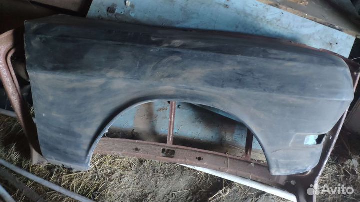 Крыло на Волгу газ 24