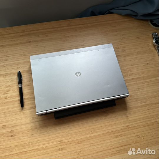 12.5 HP Elitebook i7 16Gb