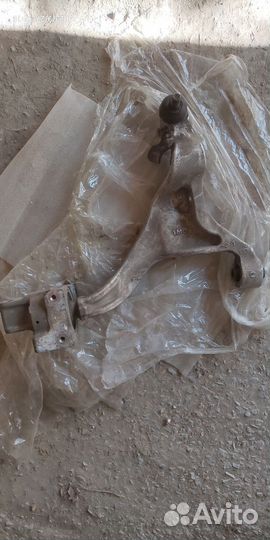 Рычаг правый нижний Инфинити М37х