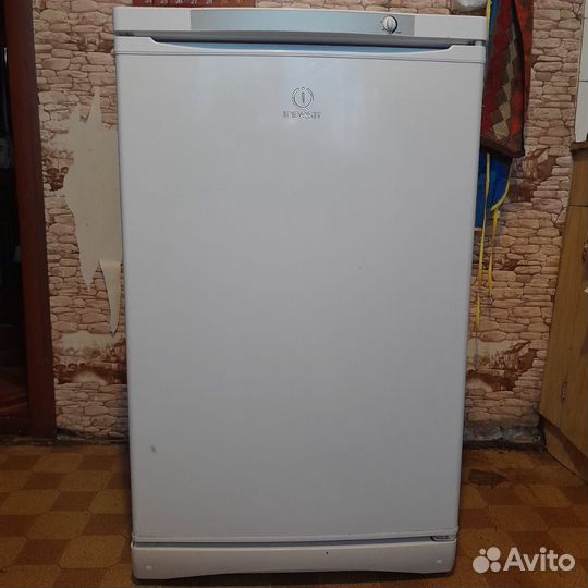 Морозильная камера indesit