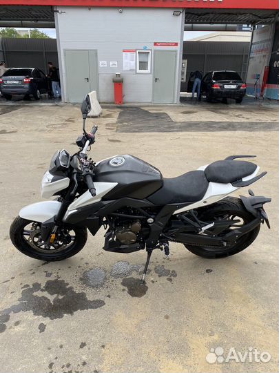 Voge 300r