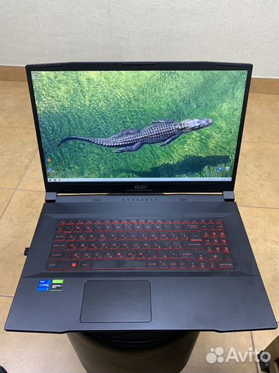 Игровой ноутбук MSI katana
