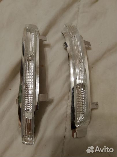 Шкода Октавия, а 5 повторитель поворотника