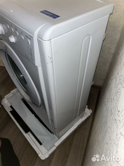 Стиральная машина indesit