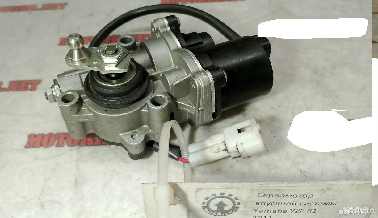 Yamaha YZF-R1 11 сервомотор