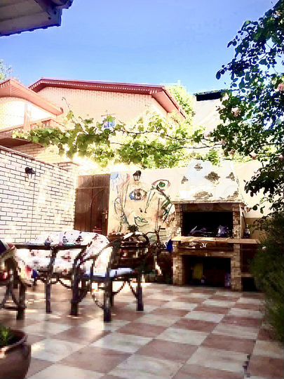 Дом 100 м² на участке 1 сот.