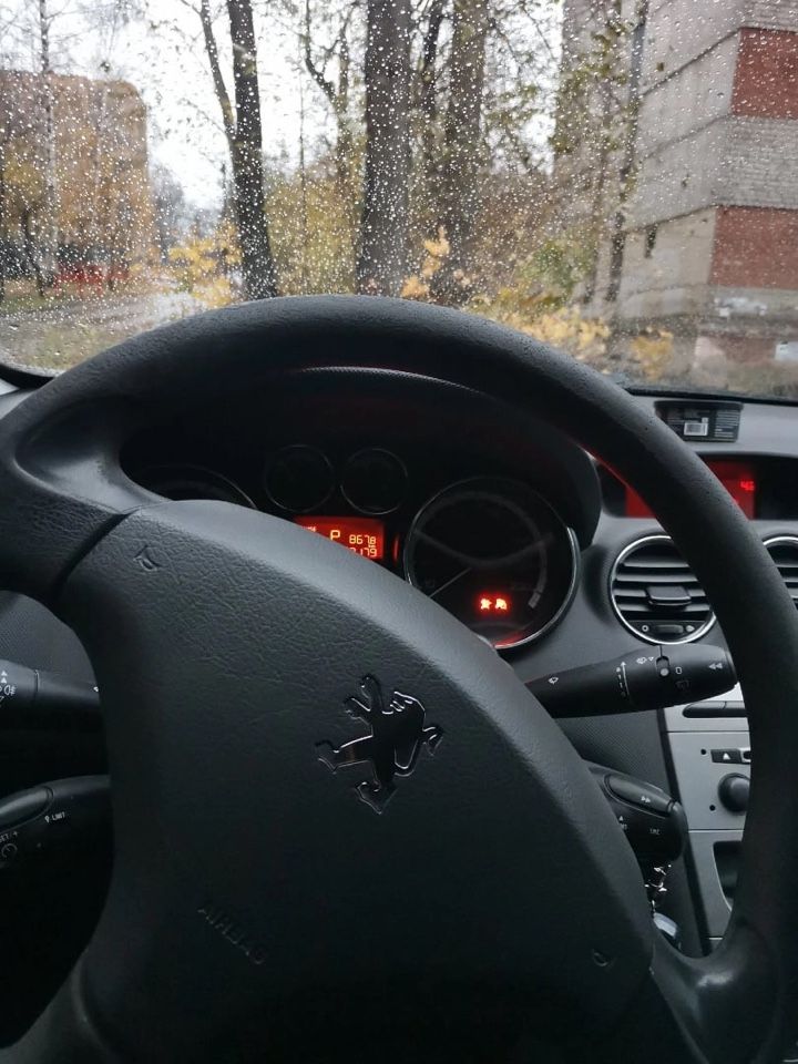 Peugeot 308: фото владельца
