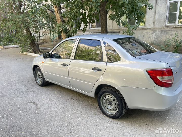 LADA Granta 1.6 МТ, 2015, 116 809 км