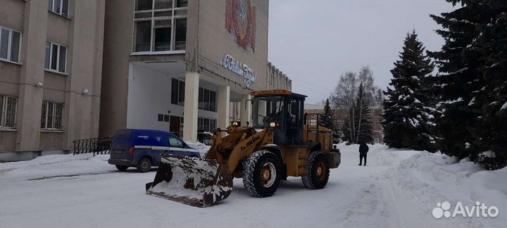 Фронтальный погрузчик