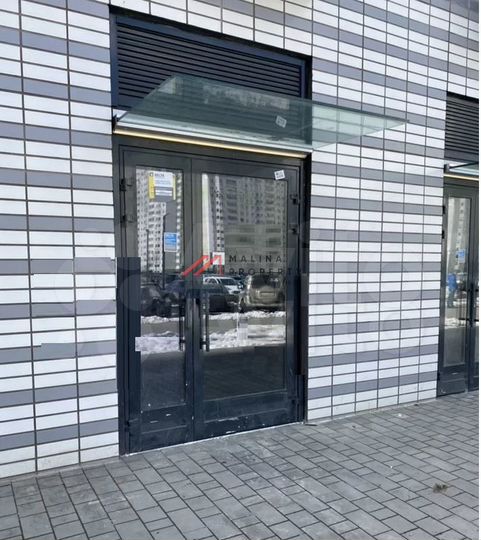 Продам торговое помещение, 90 м²