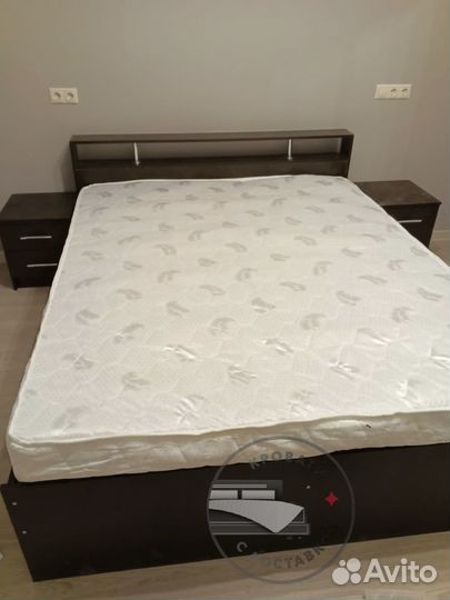 Кровать двухспальная