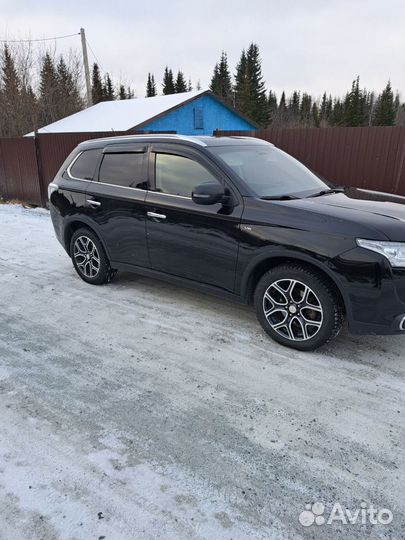 Mitsubishi Outlander 3.0 AT, 2014, 158 000 км