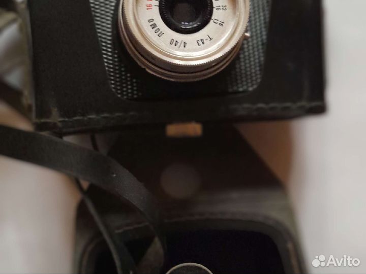Плёночный фотоаппарат старый