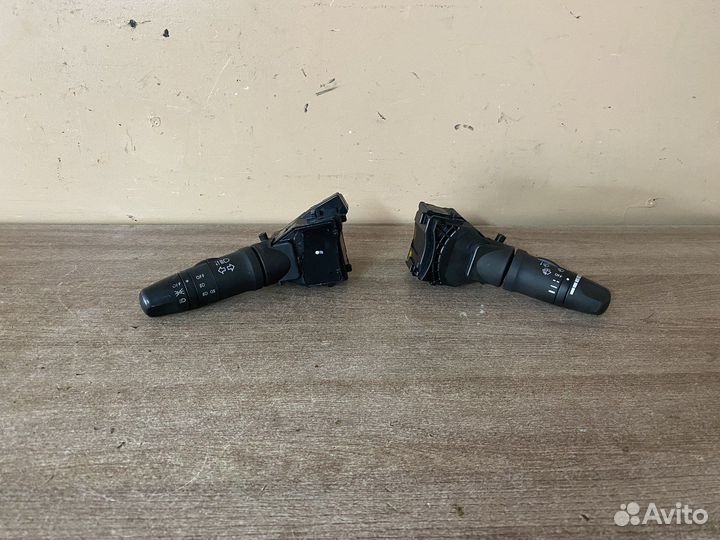 Переключатель подрулевой Primera P12 Almera N16