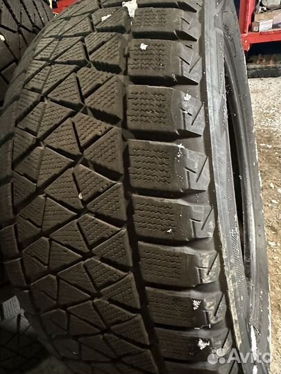 Bridgestone Blizzak DM-V2 255/55 R18 109Q