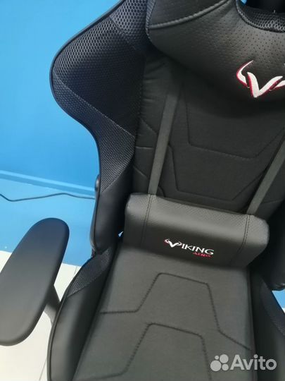 Кресло игровое Viking-4 Aero ткань