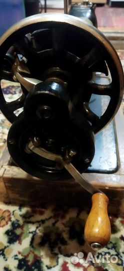 Швейная машина ручная