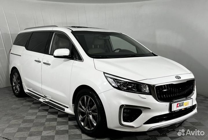 Kia Carnival 2.2 AT, 2018, 126 978 км