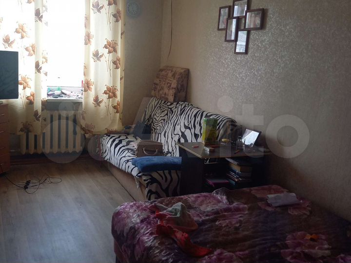 Комната 38,4 м² в 3-к., 2/2 эт.