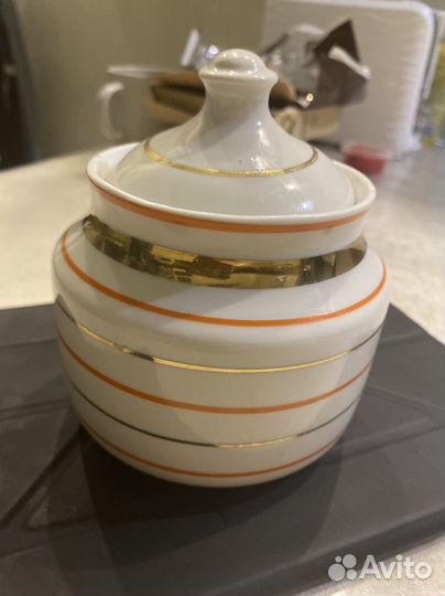 Сахарница вербилки Радиоволны