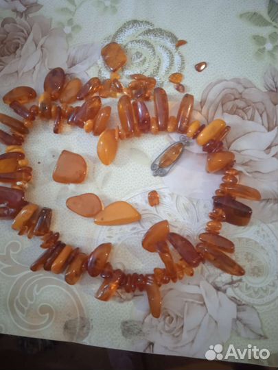 Янтарные бусы СССР