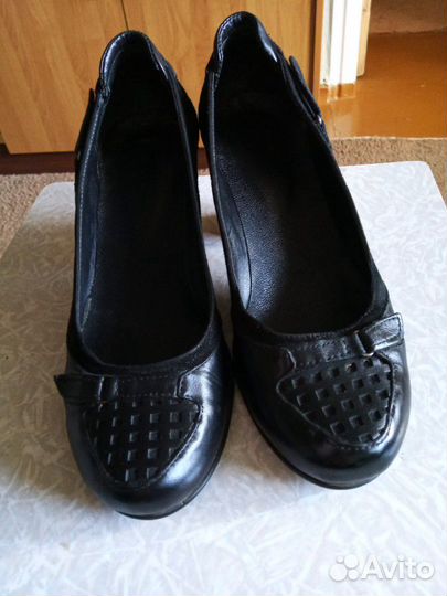 Туфли женские