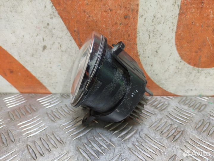 Птф левый Toyota Camry 8 XV70 2017-Нв