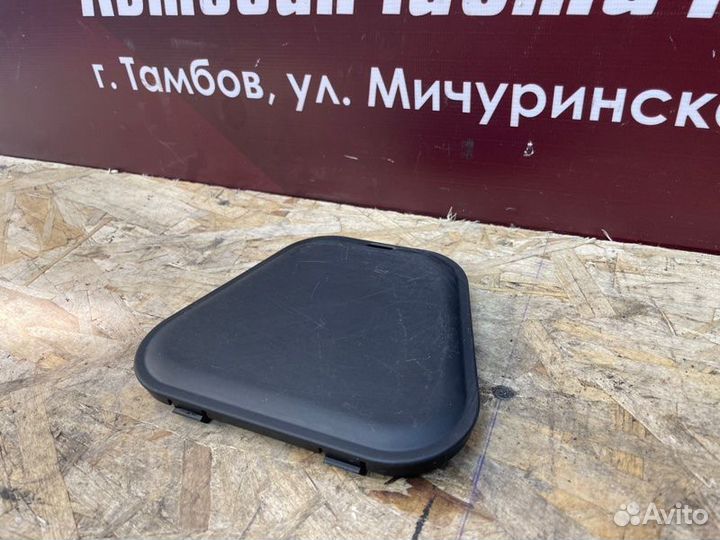 Накладка жабо LADA Vesta