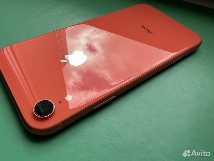 iPhone Xr, 64 ГБ