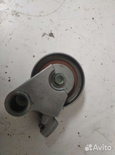 Натяжитель ремня грм тайота, лексус. Цена 2000