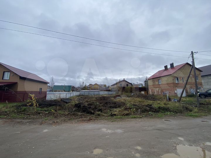 Участок 7 сот. (ИЖС)