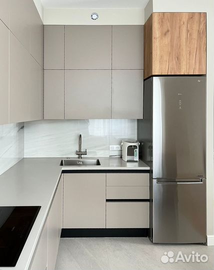 П образная кухня на заказ. Фабрика