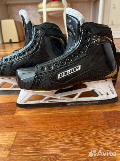 Коньки вратарские Bauer supreme 2S PRO