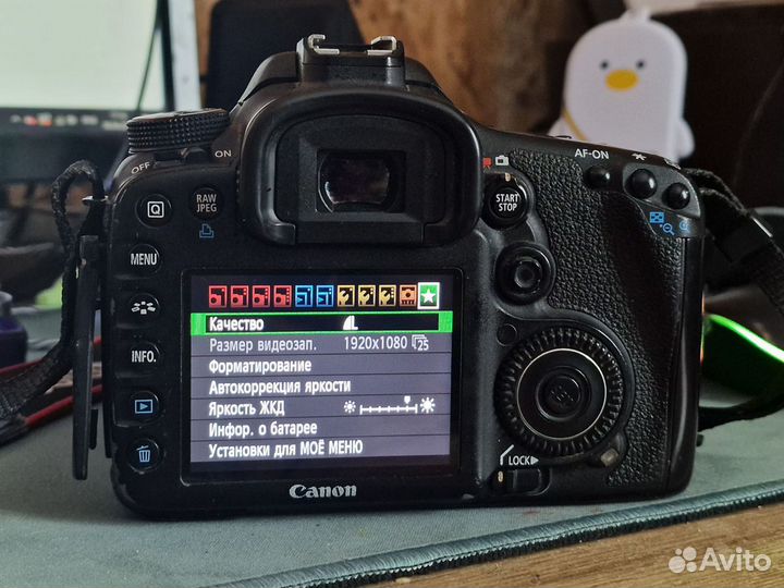 Зеркальный фотоаппарат canon 7d