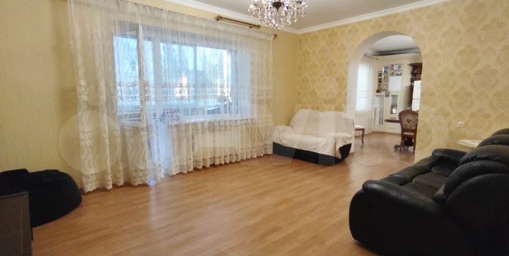 4-к. квартира, 205 м², 2/3 эт.