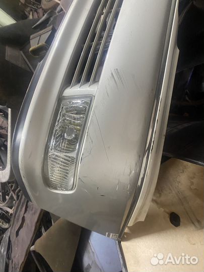 Toyota crown majesta бампер передний