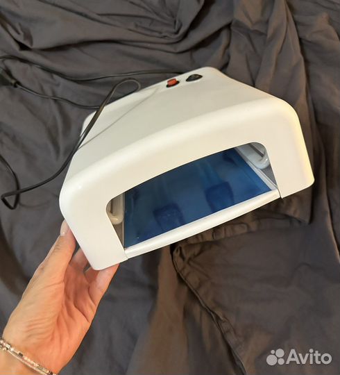 Лампа для ногтей