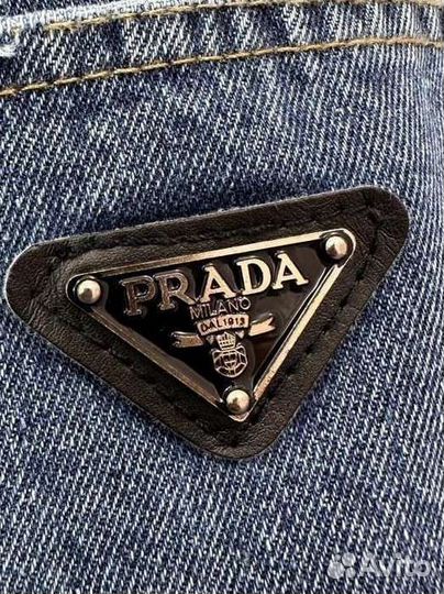 Шорты Prada