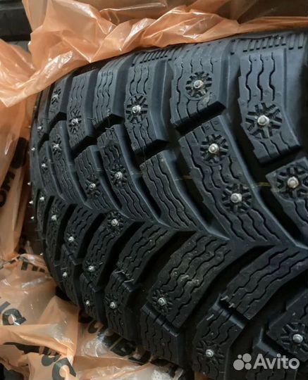 Michelin X-Ice North 4 185/65 R15